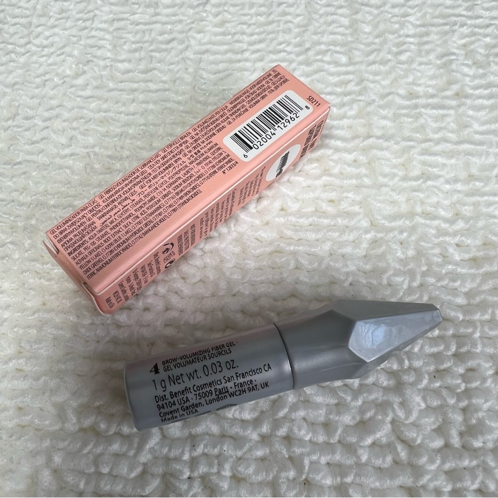 🔥Pick 5 for $25🔥 Benefit Gimme Brow+ Tinted Gel mini - Picture 3 of 5